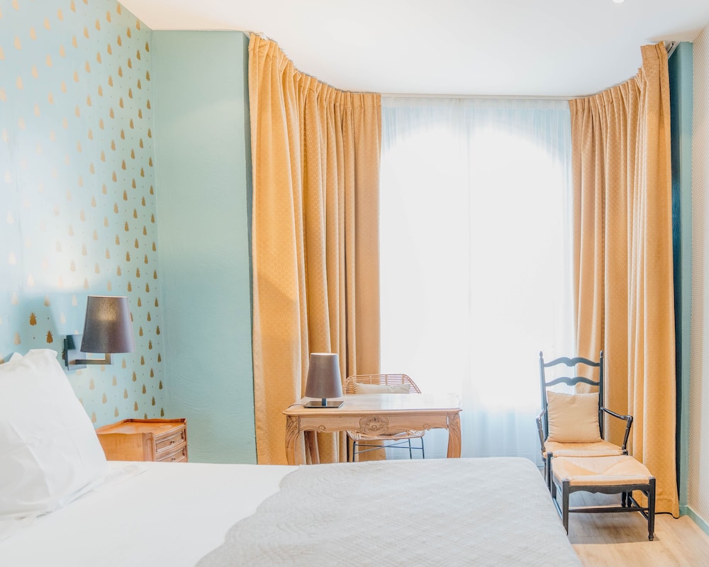 Superior Double Room - Photo 8