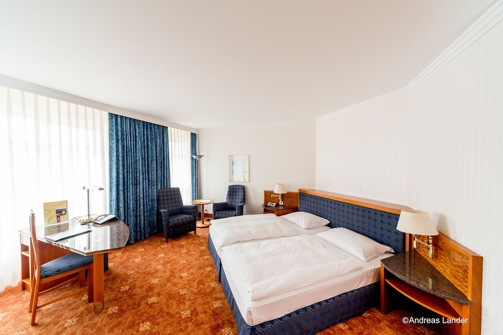 Standard Double or Twin Room - Photo 1