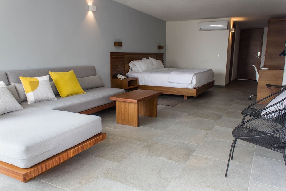 Suite Design (Master)