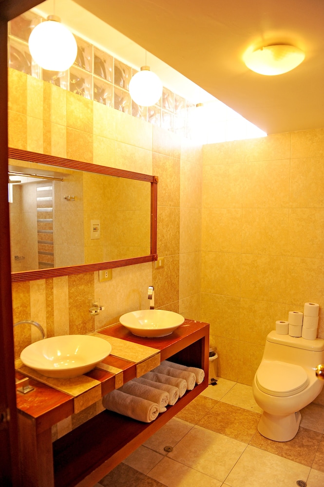 Suite, 1 Double Bed photo 3