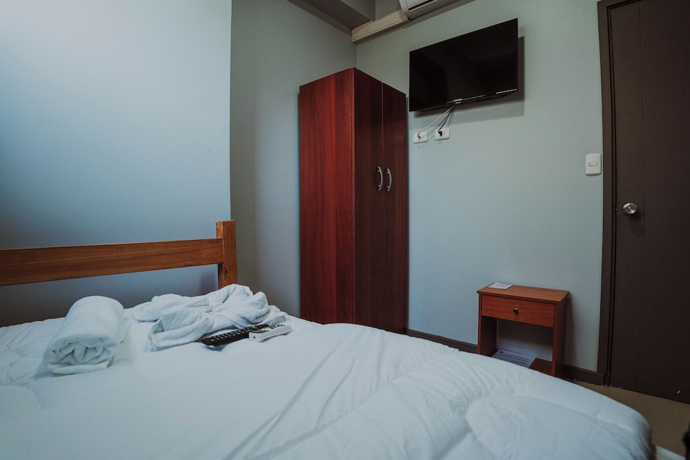 Basic Single Room
