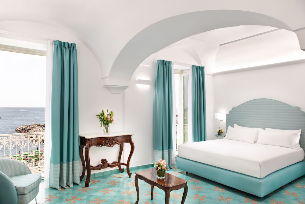Junior Double or Twin Room, Sea View - Photo 14