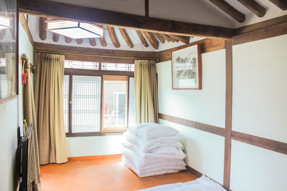 Traditional Twin Room (Ondol, 22sqm) - Photo 14