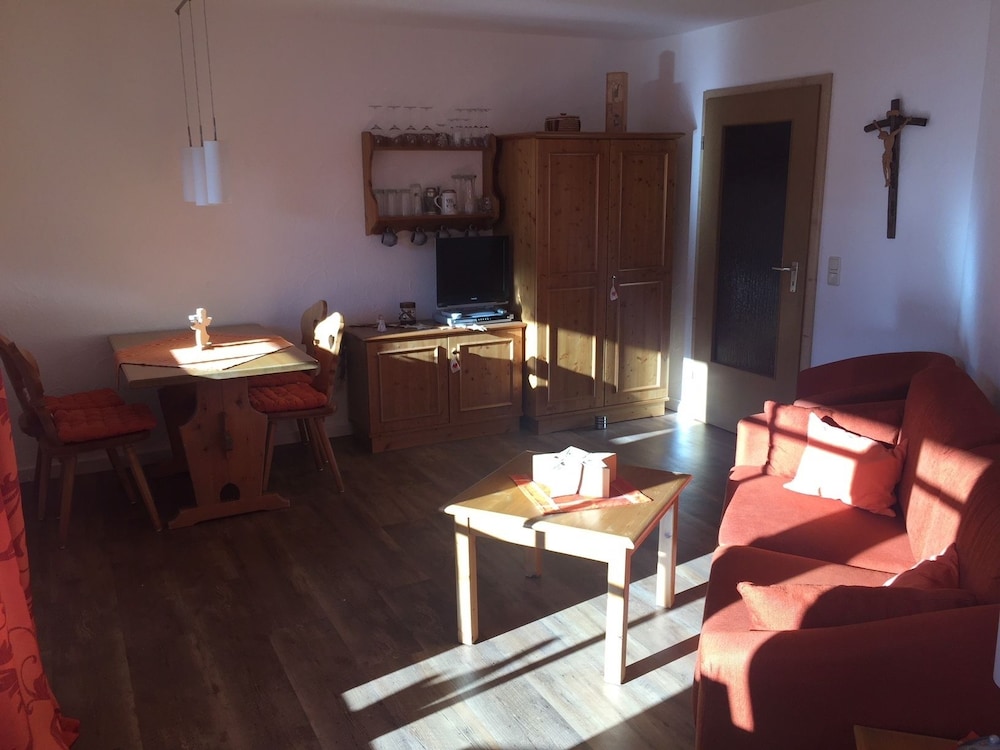 Apartment photo 3