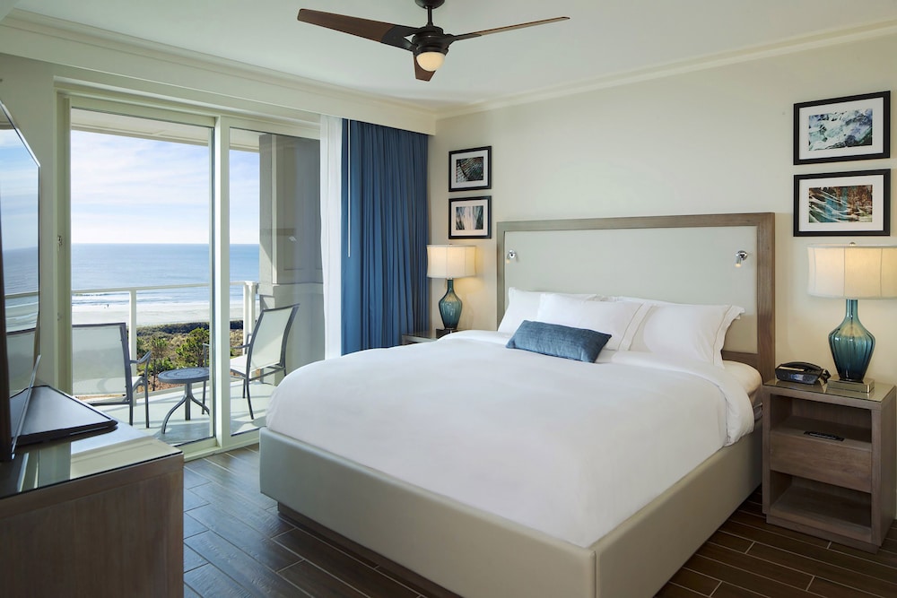 Suite, 2 Bedrooms, Accessible (Hearing & 3x3 Shower), Ocean View
