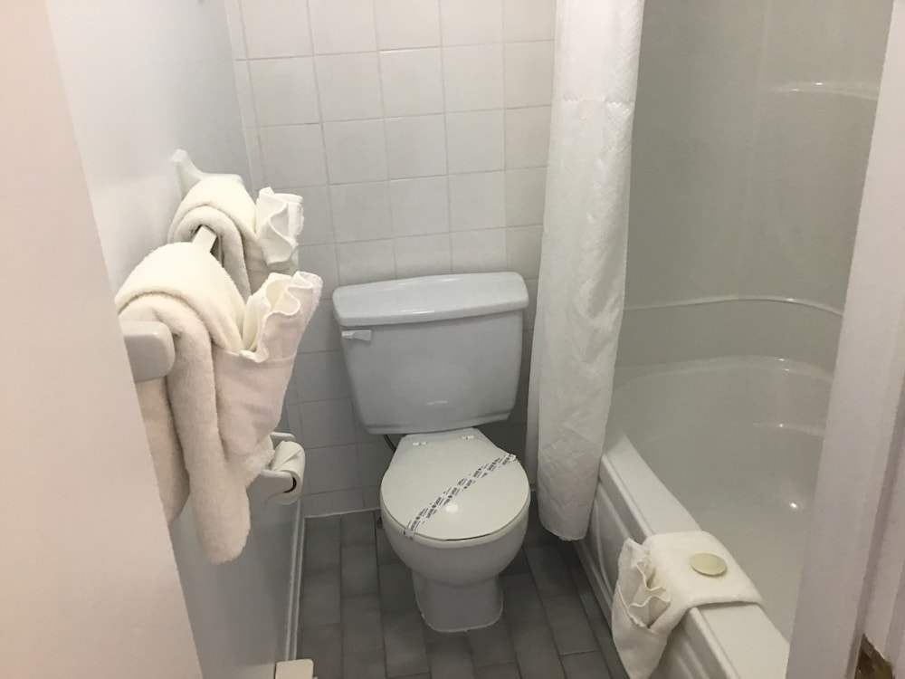 Basic Room photo 2