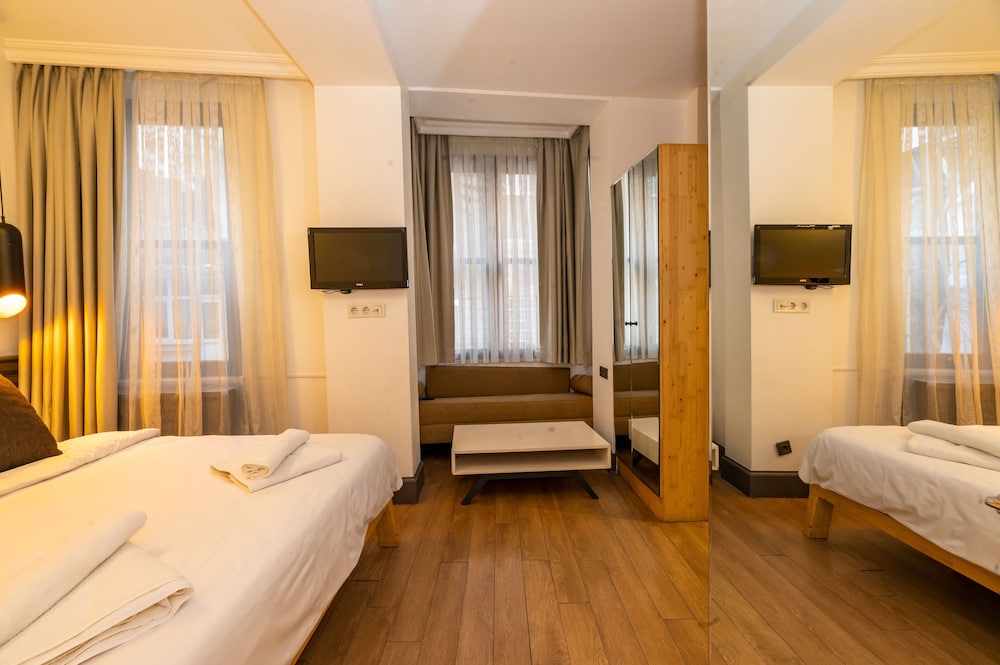 Deluxe Double Room photo 3