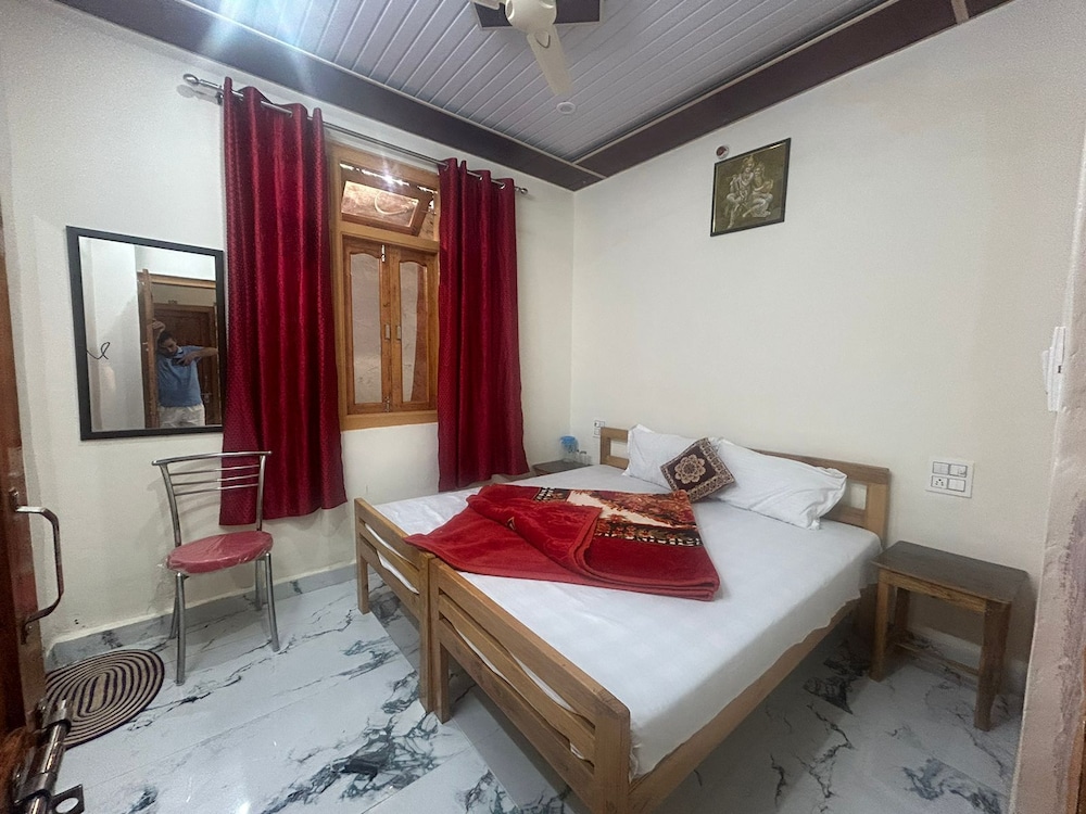 Deluxe Double Room photo 3