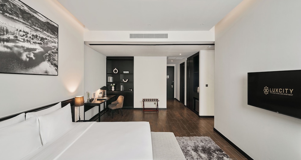Deluxe Classic - Photo 11