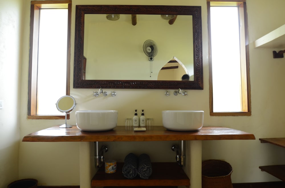 Mbili - Deluxe Double or Twin Room, Terrace, Ocean and Garden Views photo 3