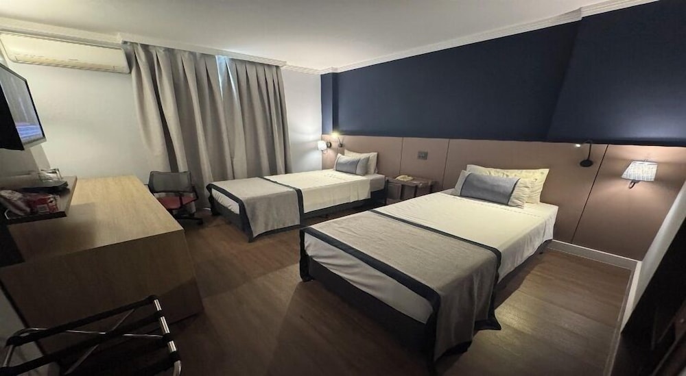 Executive Twin Room - Photo 1