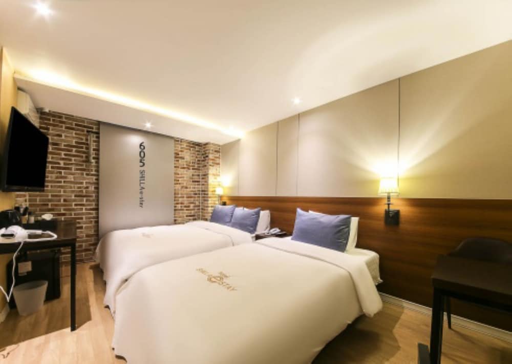 Business Twin Room (A) photo 2