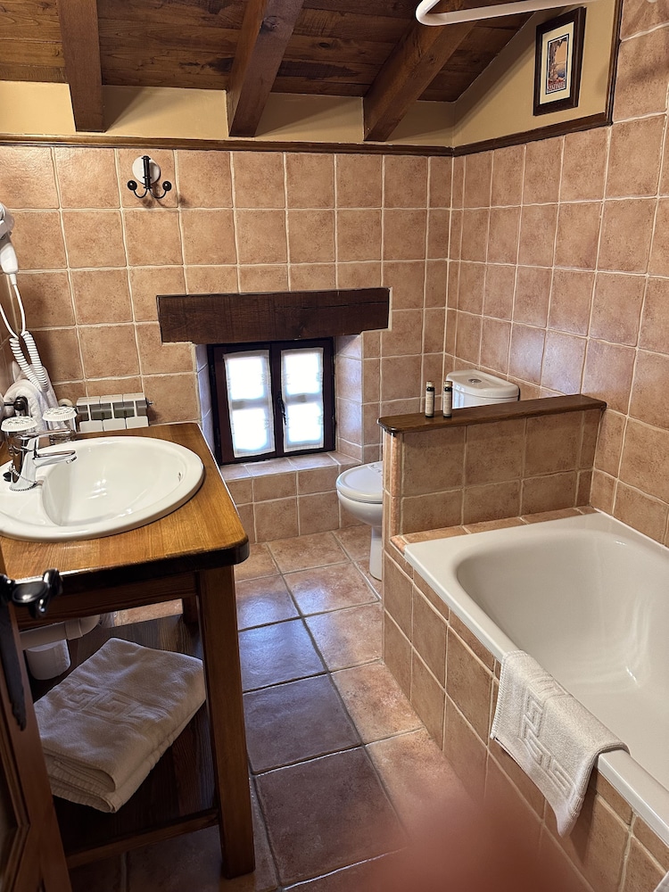 Traditional Double Room, 2 Bedrooms photo 3