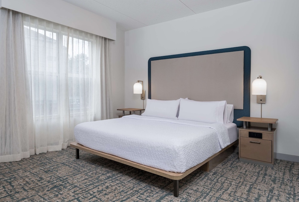 Studio, 1 King Bed, Accessible (Hearing) - Photo 1