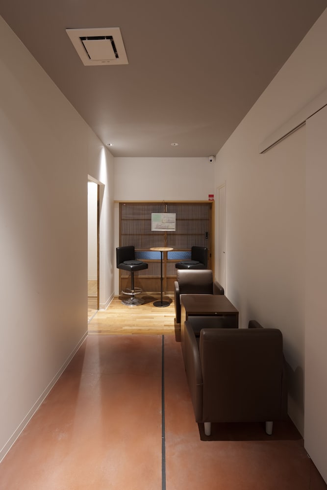 Business Twin Room - Photo 12