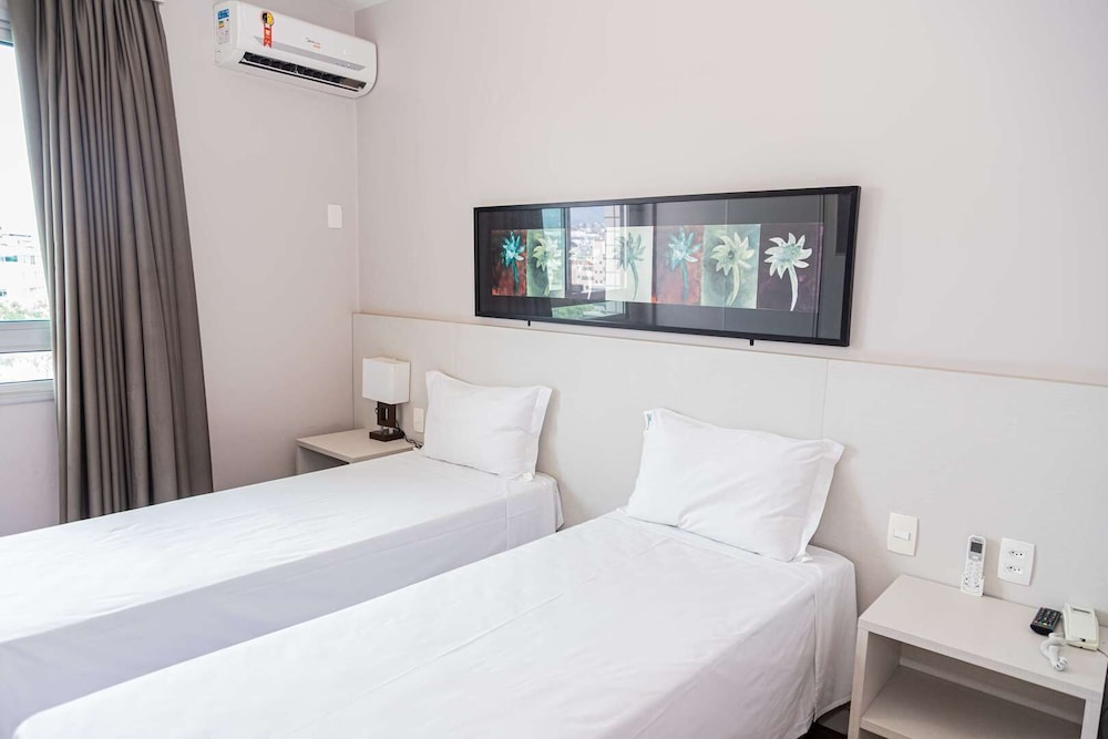 Deluxe Triple Room photo 2
