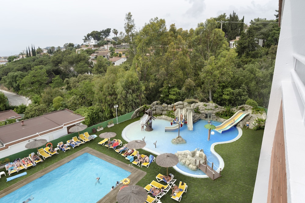 Apartment, 1 Bedroom, Sea View (3 Adults + 1 Child) - Photo 6