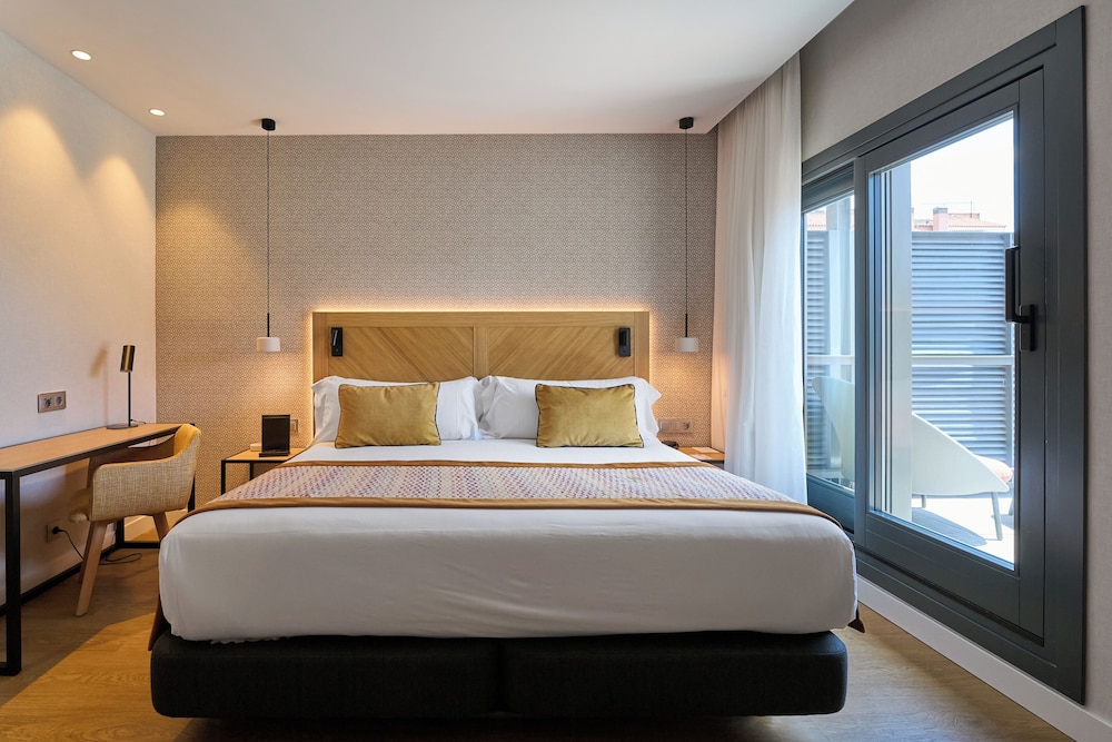 Deluxe Double Room Single Use, Terrace (Private Pool)