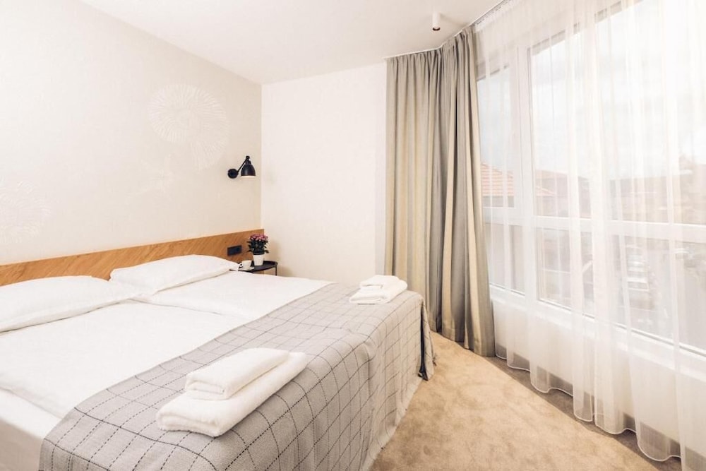 Deluxe Triple Room photo 1