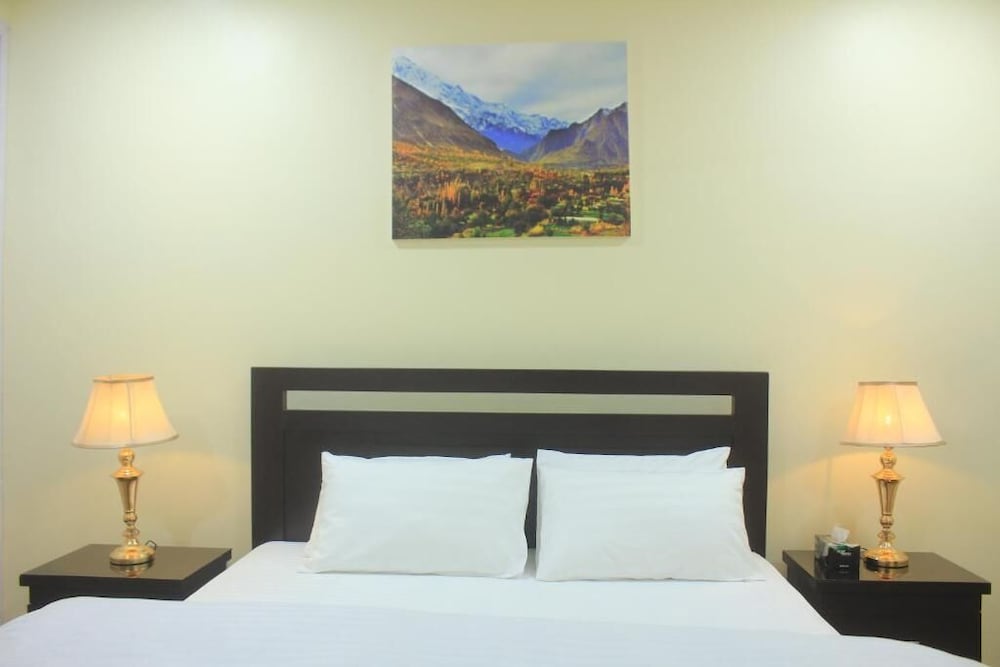 Deluxe Double or Twin Room - Photo 14