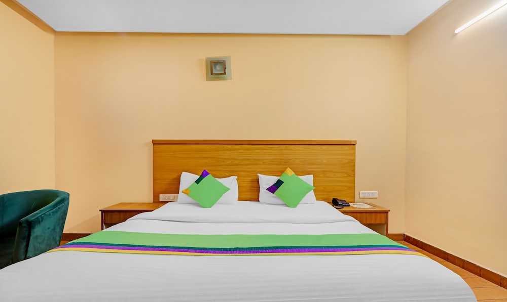 Deluxe Room - Photo 3