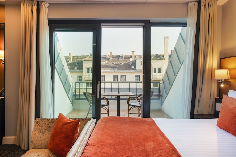 Superior Double Room, Balcony photo 1