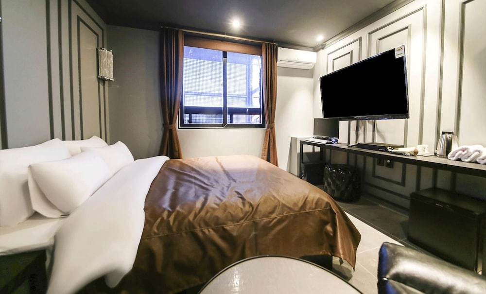 Standard Room photo 3