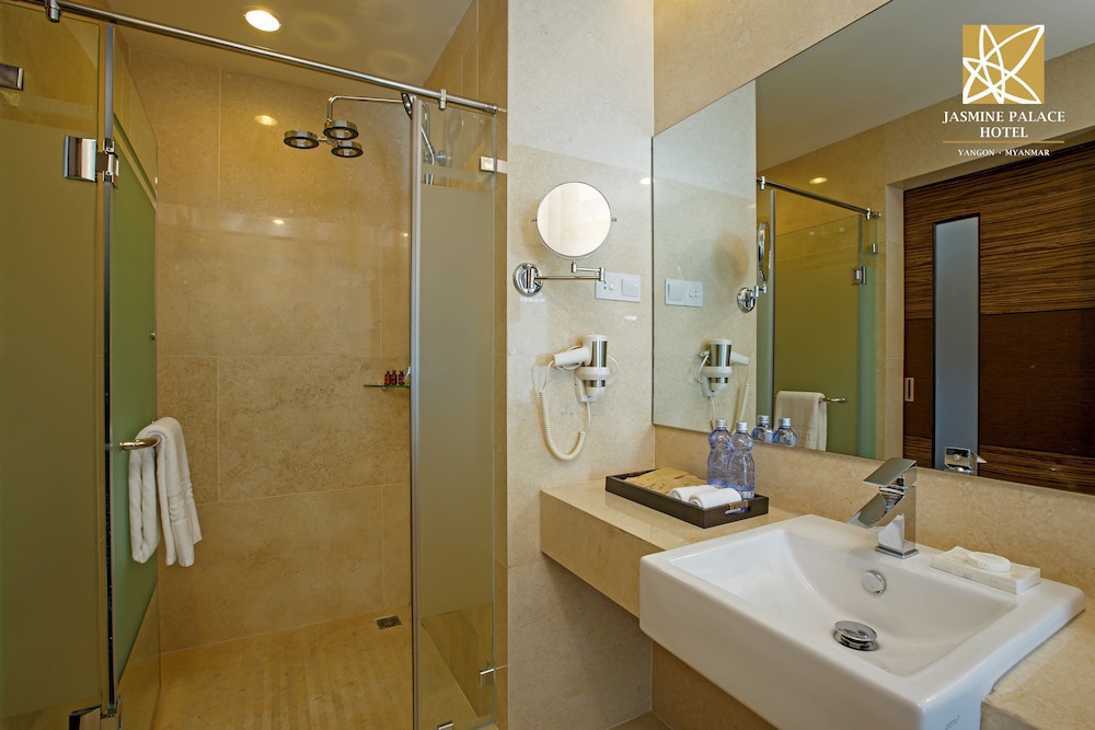 Superior Twin Room photo 3