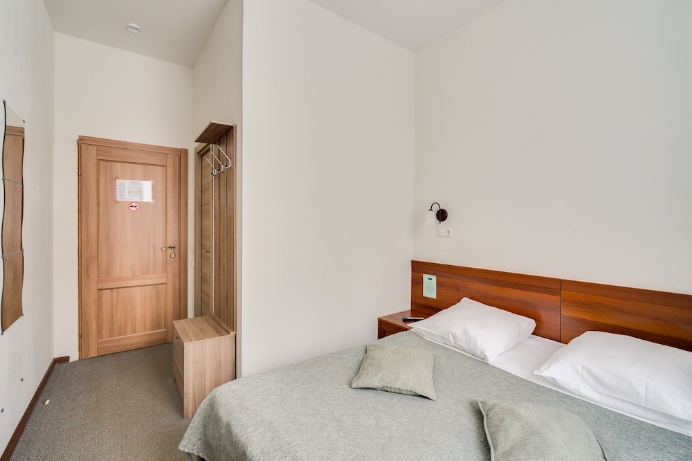 Standard Double Room photo 2