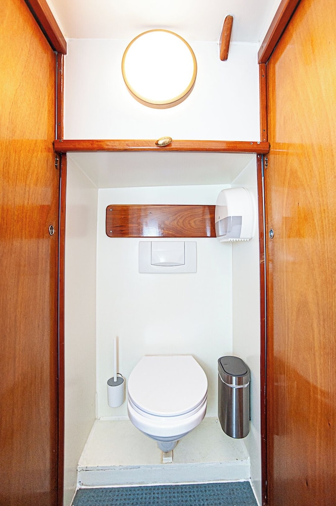 Classic Quadruple Room photo 2