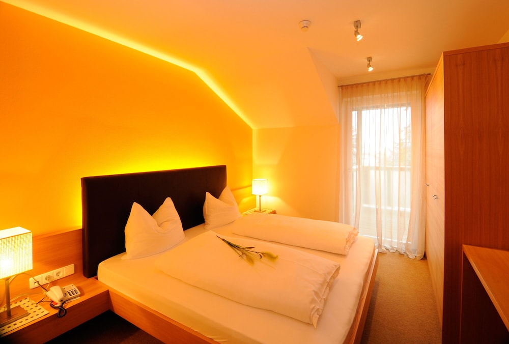Comfort Apartment, 1 Bedroom (Garden) photo 1