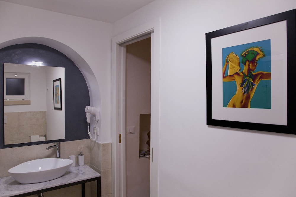 Executive Suite photo 2