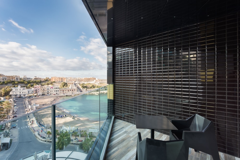 Luxury Room, Partial Sea View