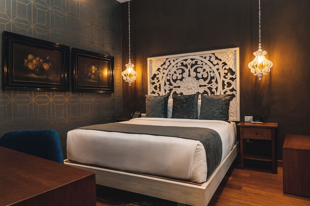 Superior Room, 1 Queen Bed, Accessible, Non Smoking photo 2