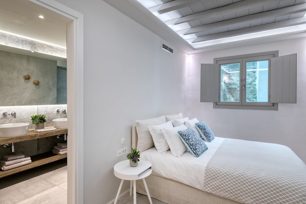 Luxury Villa, 4 Bedrooms, Sea View (M Three) - Photo 14