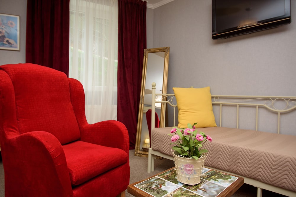 Superior Triple Room photo 3