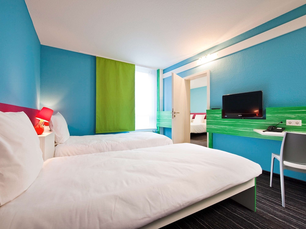 Standard Suite, 2 Double Beds, Connecting Rooms - Photo 3