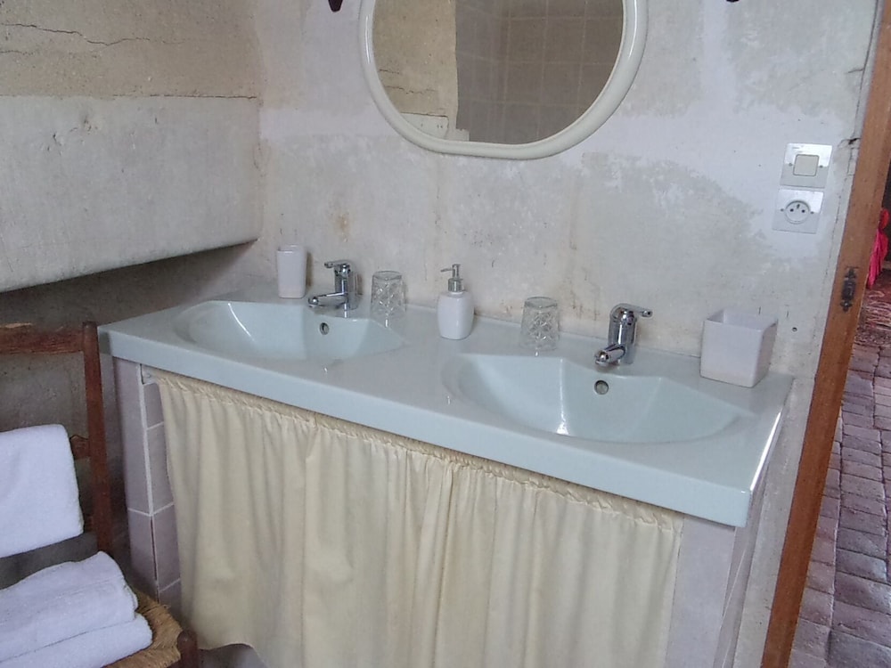 Double Room (La chambre du Baldaquin) photo 2