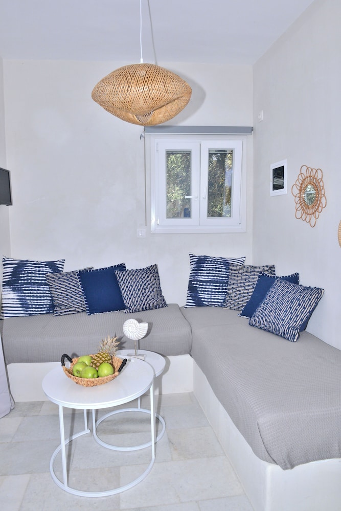 Family Apartment, Beach View