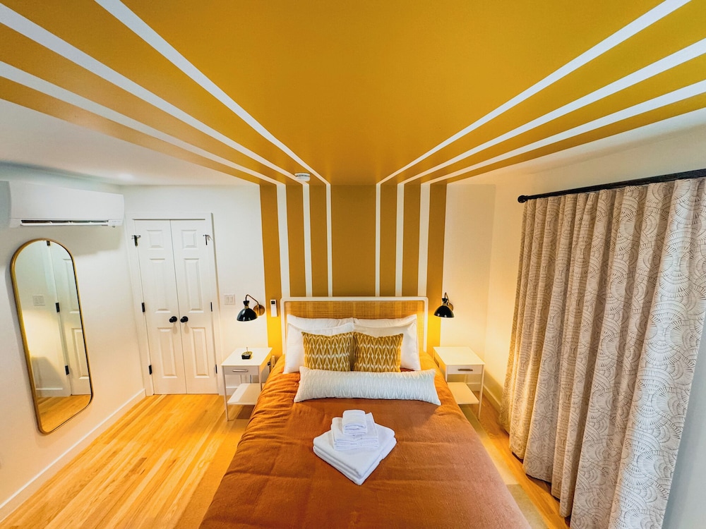 Room photo 2