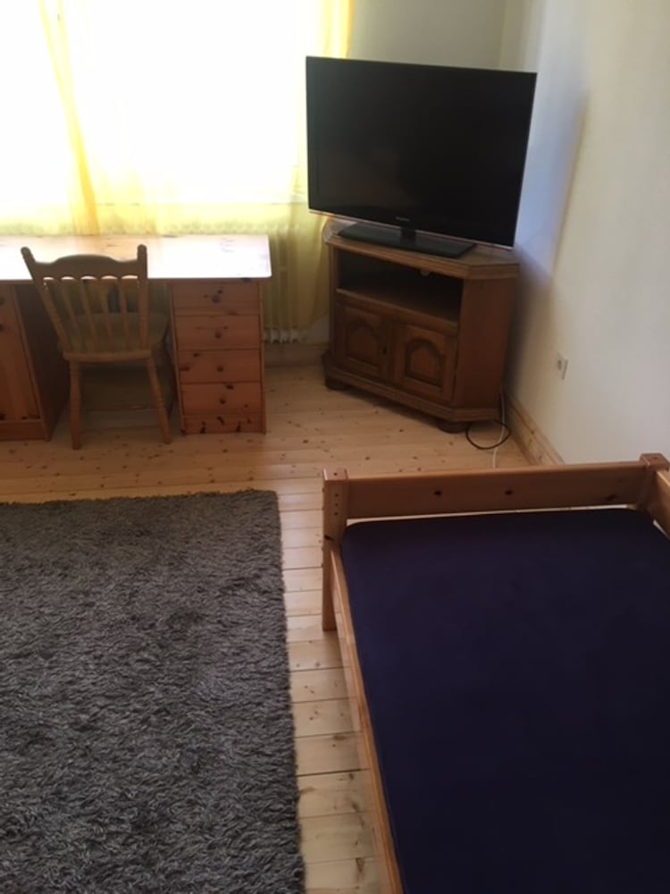 Single Room photo 3