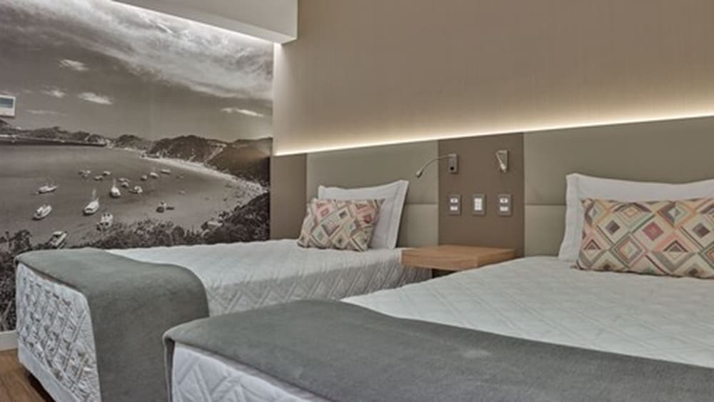 Superior Room, Multiple Beds - Photo 8
