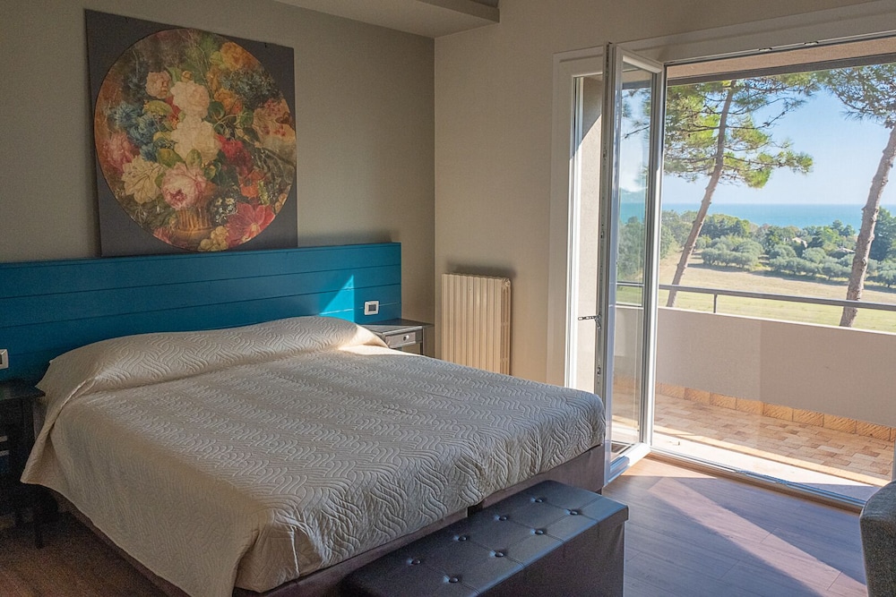 Superior Double or Twin Room, Balcony, Sea View