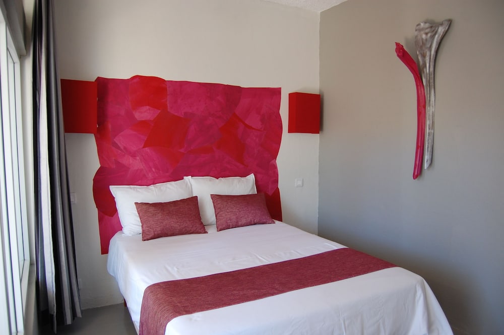 Eco Comfort Room