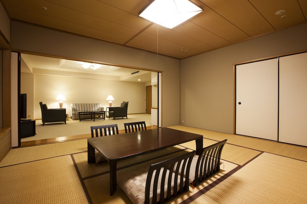 Japanese Style Family Suite Non-Smoking - Photo 3