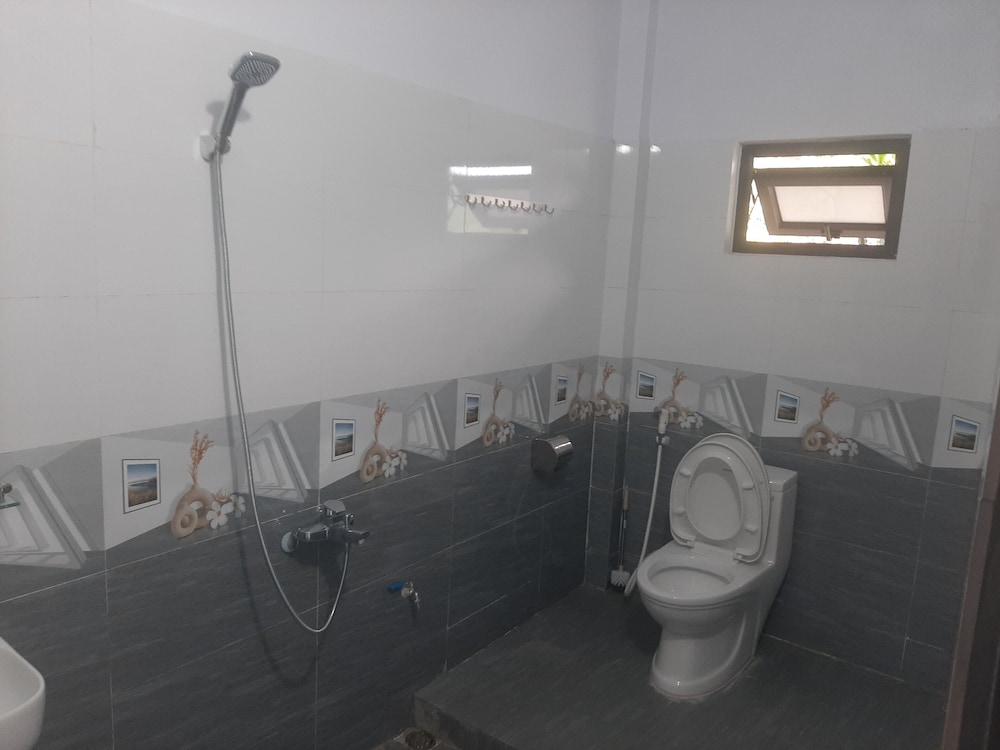 Deluxe Triple Room photo 3