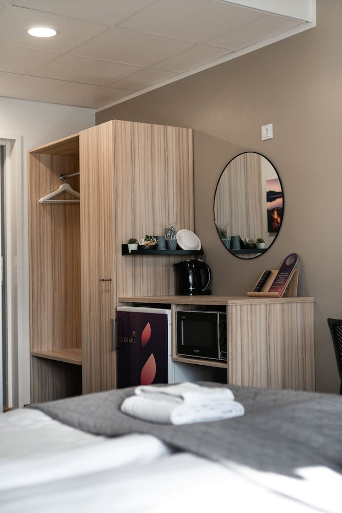 Twin Room - Photo 9