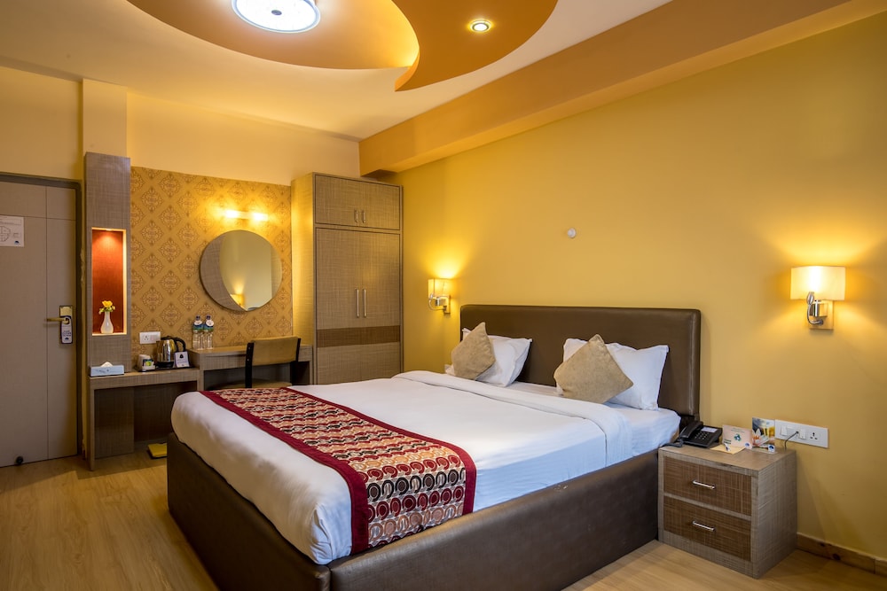 Deluxe Double Room - Photo 9