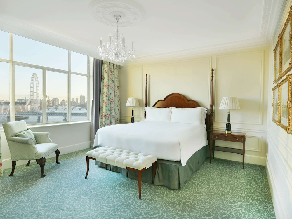 Panoramic Suite, 1 King Bed, River View