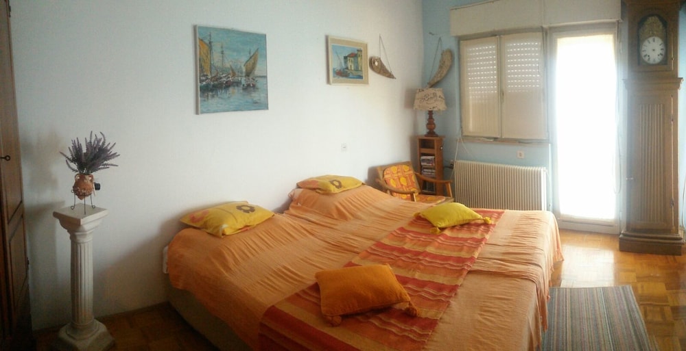 Apartment (A2) photo 2